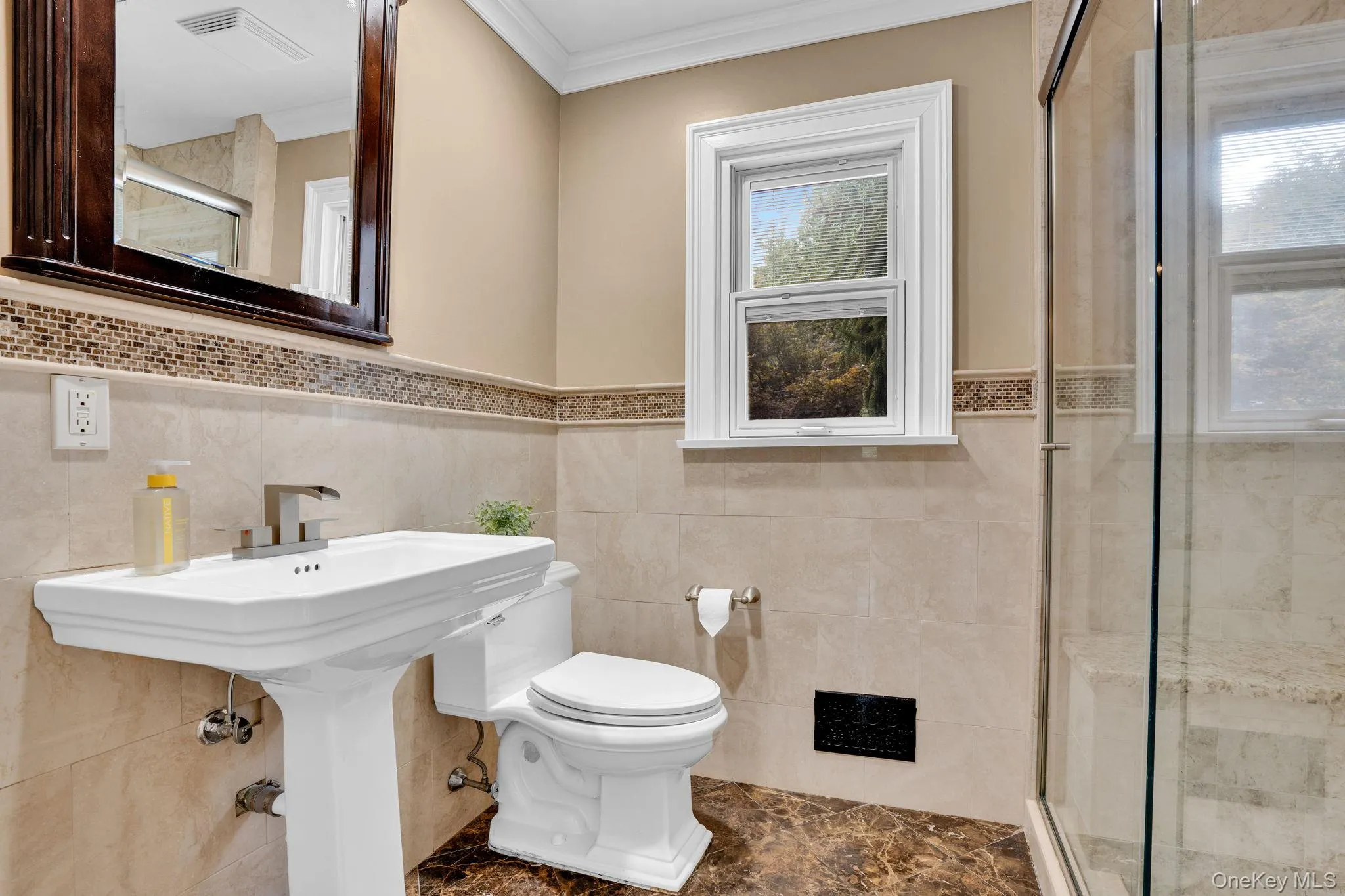 1st Floor Bathroom 1st Floor Bathroom