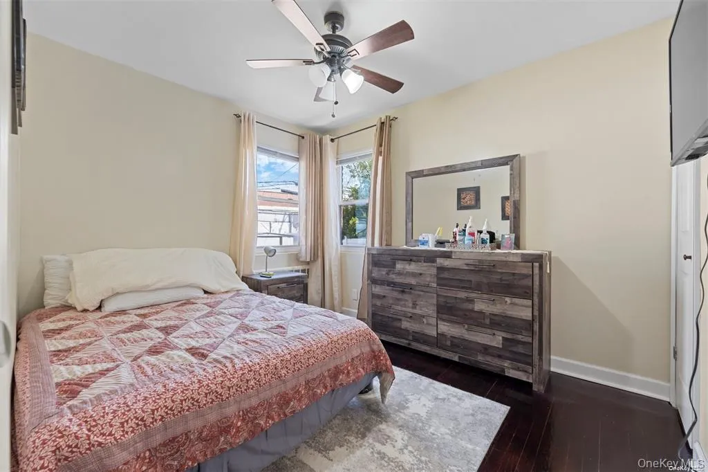 74 Caroline Avenue, Hempstead, NY, 3 Bedrooms Bedrooms, 5 Rooms Rooms,1 BathroomBathrooms,Residential Lease,For Rent,Caroline,0,1055331 74 Caroline Avenue, Hempstead, NY, 3 Bedrooms Bedrooms, 5 Rooms Rooms,1 BathroomBathrooms,Residential Lease,For Rent,Caroline,0,1055331