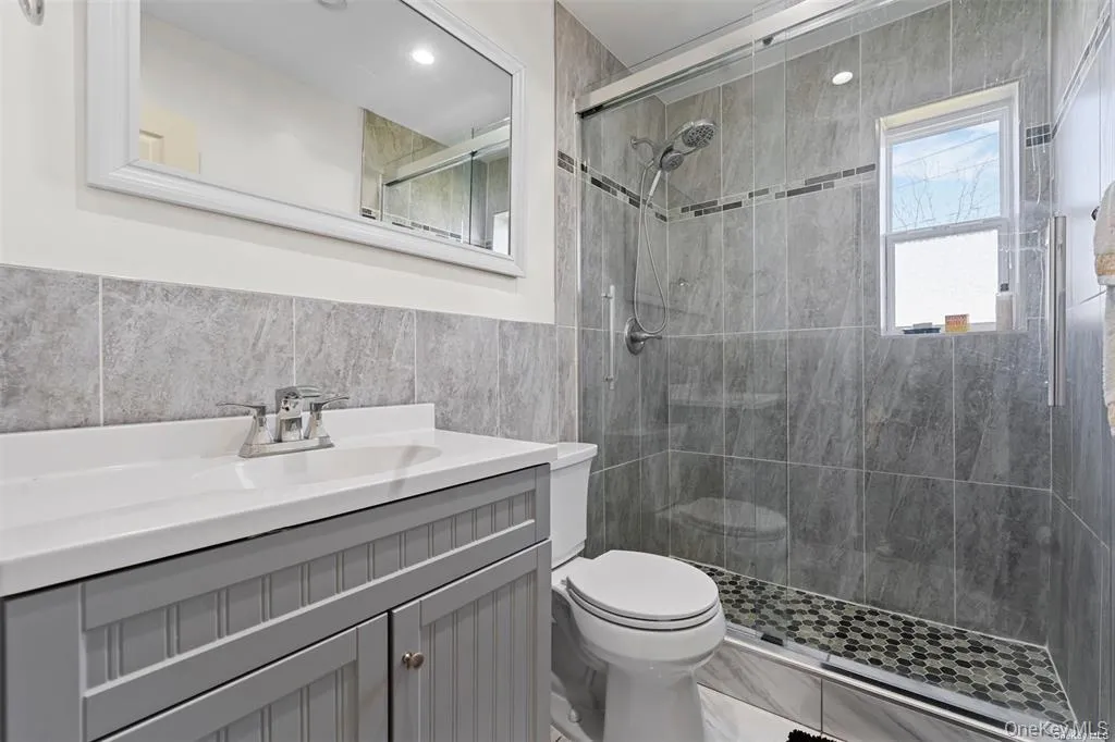74 Caroline Avenue, Hempstead, NY, 3 Bedrooms Bedrooms, 5 Rooms Rooms,1 BathroomBathrooms,Residential Lease,For Rent,Caroline,0,1055331 74 Caroline Avenue, Hempstead, NY, 3 Bedrooms Bedrooms, 5 Rooms Rooms,1 BathroomBathrooms,Residential Lease,For Rent,Caroline,0,1055331