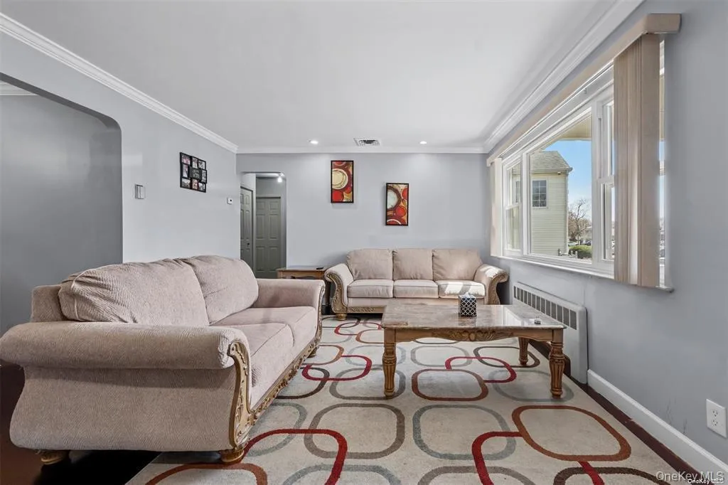74 Caroline Avenue, Hempstead, NY, 3 Bedrooms Bedrooms, 5 Rooms Rooms,1 BathroomBathrooms,Residential Lease,For Rent,Caroline,0,1055331 74 Caroline Avenue, Hempstead, NY, 3 Bedrooms Bedrooms, 5 Rooms Rooms,1 BathroomBathrooms,Residential Lease,For Rent,Caroline,0,1055331