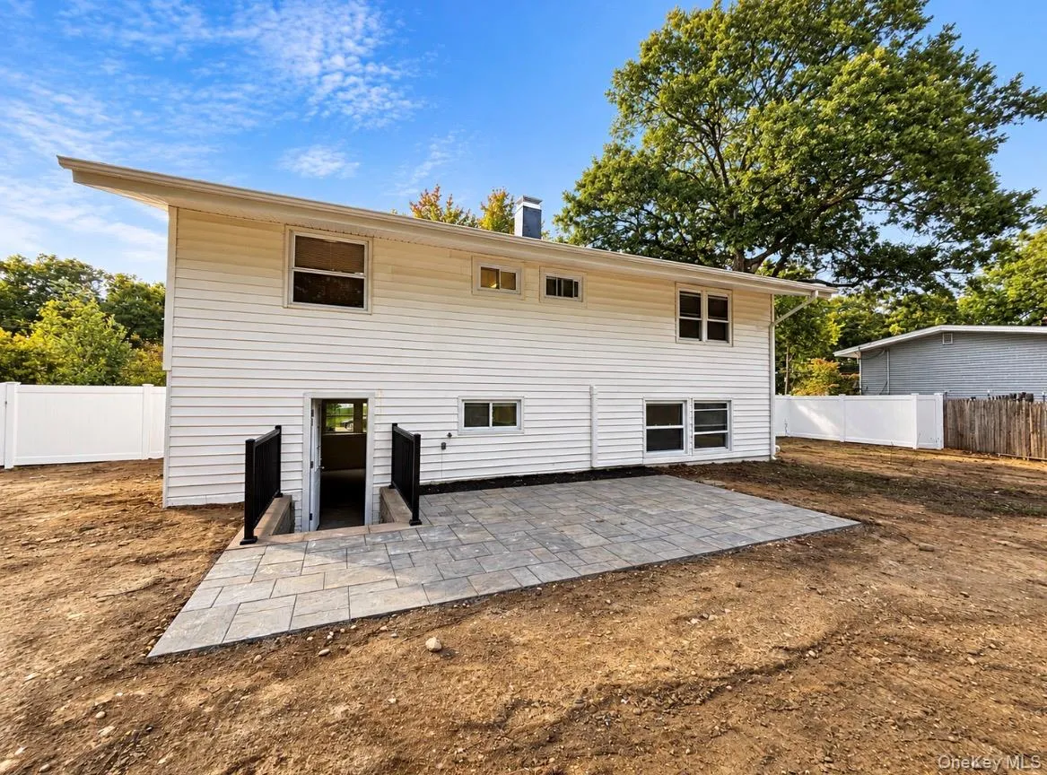 26 Cabin Lane, Brookhaven, NY, 4 Bedroom Bedrooms, 8 Room Rooms,2 BathroomBathrooms,Residential Lease,For Rent,Cabin,0,1055333 26 Cabin Lane, Brookhaven, NY, 4 Bedroom Bedrooms, 8 Room Rooms,2 BathroomBathrooms,Residential Lease,For Rent,Cabin,0,1055333