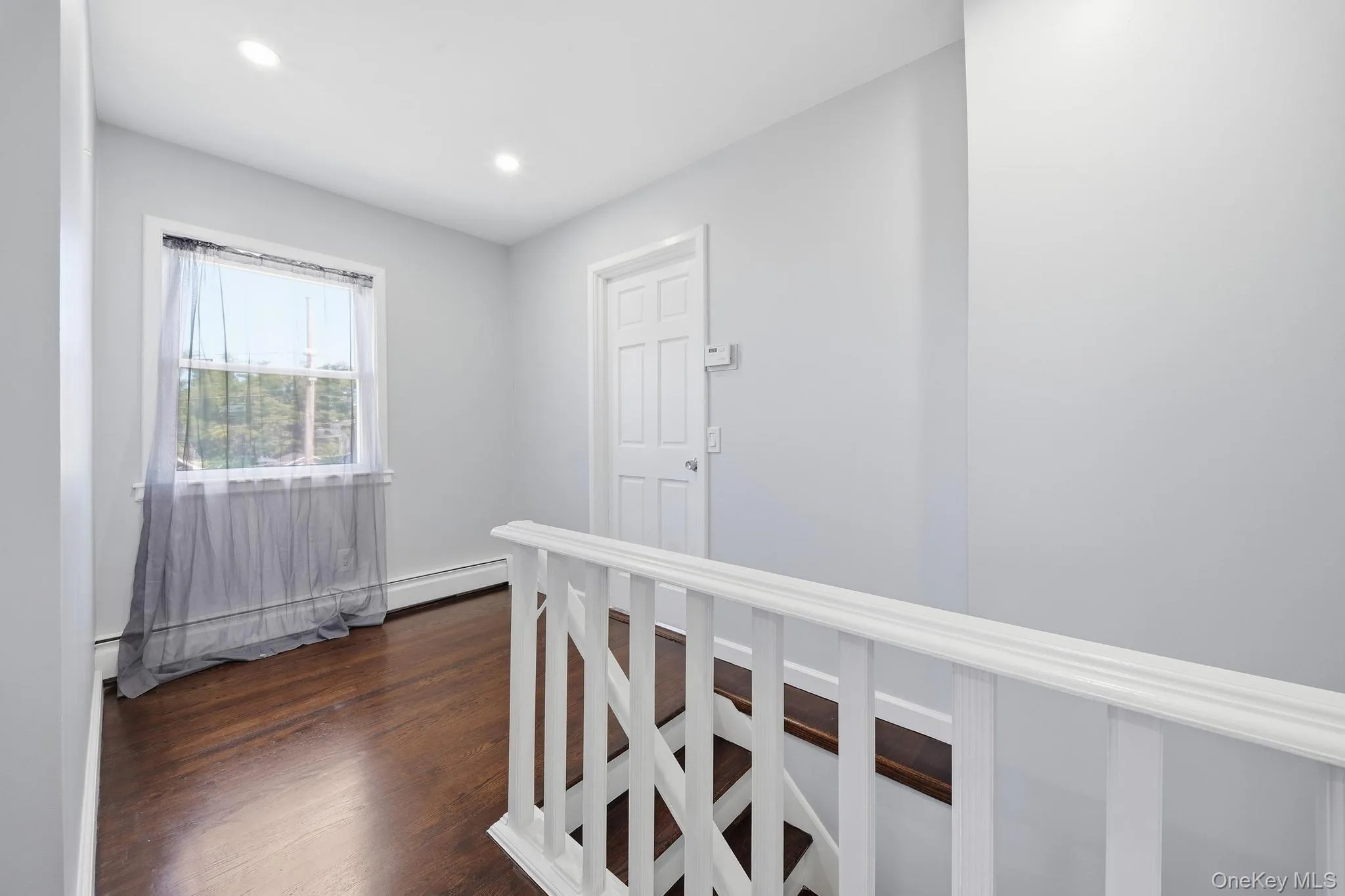 50 Bittermint Street, Islip, NY, 3 Bedrooms Bedrooms, 7 Rooms Rooms,3 BathroomsBathrooms,Residential,For Rent,Bittermint,0,1055337 50 Bittermint Street, Islip, NY, 3 Bedrooms Bedrooms, 7 Rooms Rooms,3 BathroomsBathrooms,Residential,For Rent,Bittermint,0,1055337