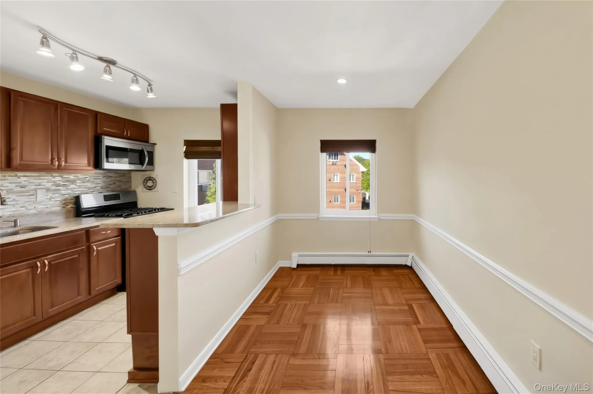838 Pelhamdale Avenue, New Rochelle, NY, 1 Bedroom Bedrooms, 4 Rooms Rooms,1 BathroomBathrooms,Residential,For Rent,Pelhamdale,0,1055341 838 Pelhamdale Avenue, New Rochelle, NY, 1 Bedroom Bedrooms, 4 Rooms Rooms,1 BathroomBathrooms,Residential,For Rent,Pelhamdale,0,1055341