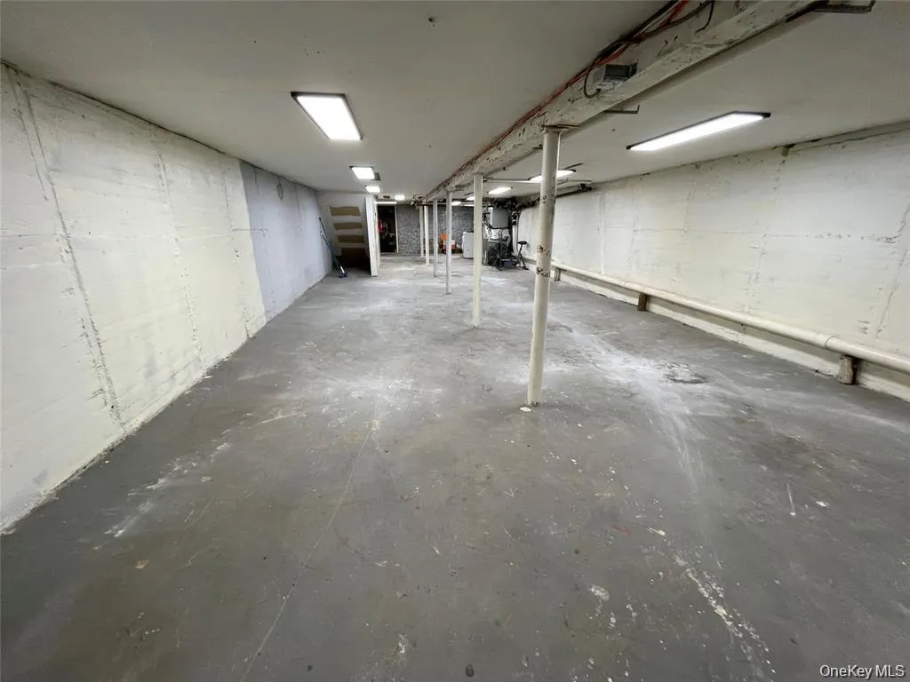 288 Hempstead Avenue, Hempstead, NY, ,Commercial Lease,For Rent,Hempstead,0,1055351 288 Hempstead Avenue, Hempstead, NY, ,Commercial Lease,For Rent,Hempstead,0,1055351