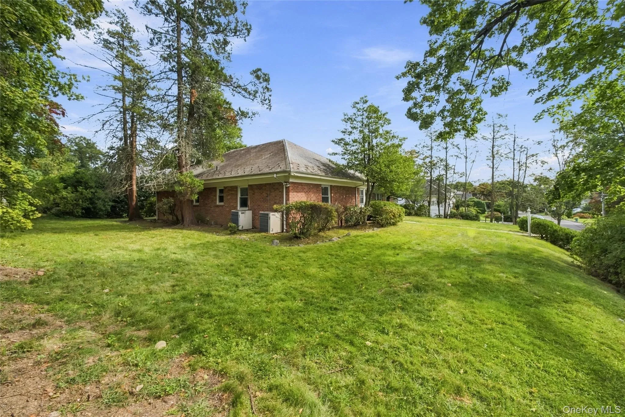 85 Del Rey Drive, Mount Vernon, NY, 5 Bedrooms Bedrooms, 14 Rooms Rooms,3 BathroomsBathrooms,Residential,For Rent,Del Rey,0,1055353 85 Del Rey Drive, Mount Vernon, NY, 5 Bedrooms Bedrooms, 14 Rooms Rooms,3 BathroomsBathrooms,Residential,For Rent,Del Rey,0,1055353