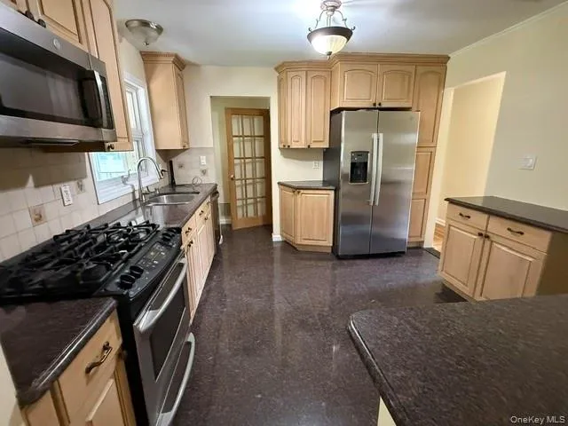 219 Willets Lane, Oyster Bay, NY, 3 Bedrooms Bedrooms, 6 Rooms Rooms,3 BathroomsBathrooms,Residential Lease,For Rent,Willets,0,1055361 219 Willets Lane, Oyster Bay, NY, 3 Bedrooms Bedrooms, 6 Rooms Rooms,3 BathroomsBathrooms,Residential Lease,For Rent,Willets,0,1055361