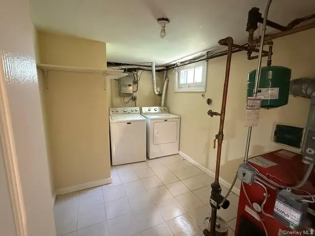 219 Willets Lane, Oyster Bay, NY, 3 Bedrooms Bedrooms, 6 Rooms Rooms,3 BathroomsBathrooms,Residential Lease,For Rent,Willets,0,1055361 219 Willets Lane, Oyster Bay, NY, 3 Bedrooms Bedrooms, 6 Rooms Rooms,3 BathroomsBathrooms,Residential Lease,For Rent,Willets,0,1055361