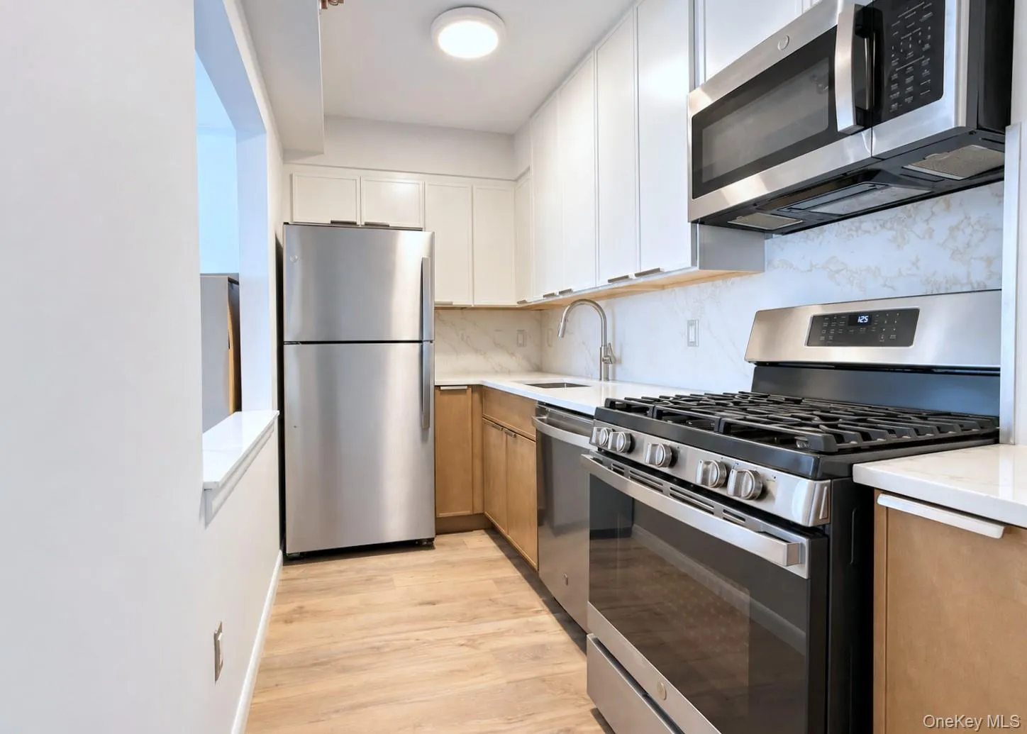 1035 Boston Post Road, Rye Town, NY, 2 Bedrooms Bedrooms, 4 Rooms Rooms,2 BathroomsBathrooms,Residential Lease,For Rent,Boston Post,0,1055364 1035 Boston Post Road, Rye Town, NY, 2 Bedrooms Bedrooms, 4 Rooms Rooms,2 BathroomsBathrooms,Residential Lease,For Rent,Boston Post,0,1055364