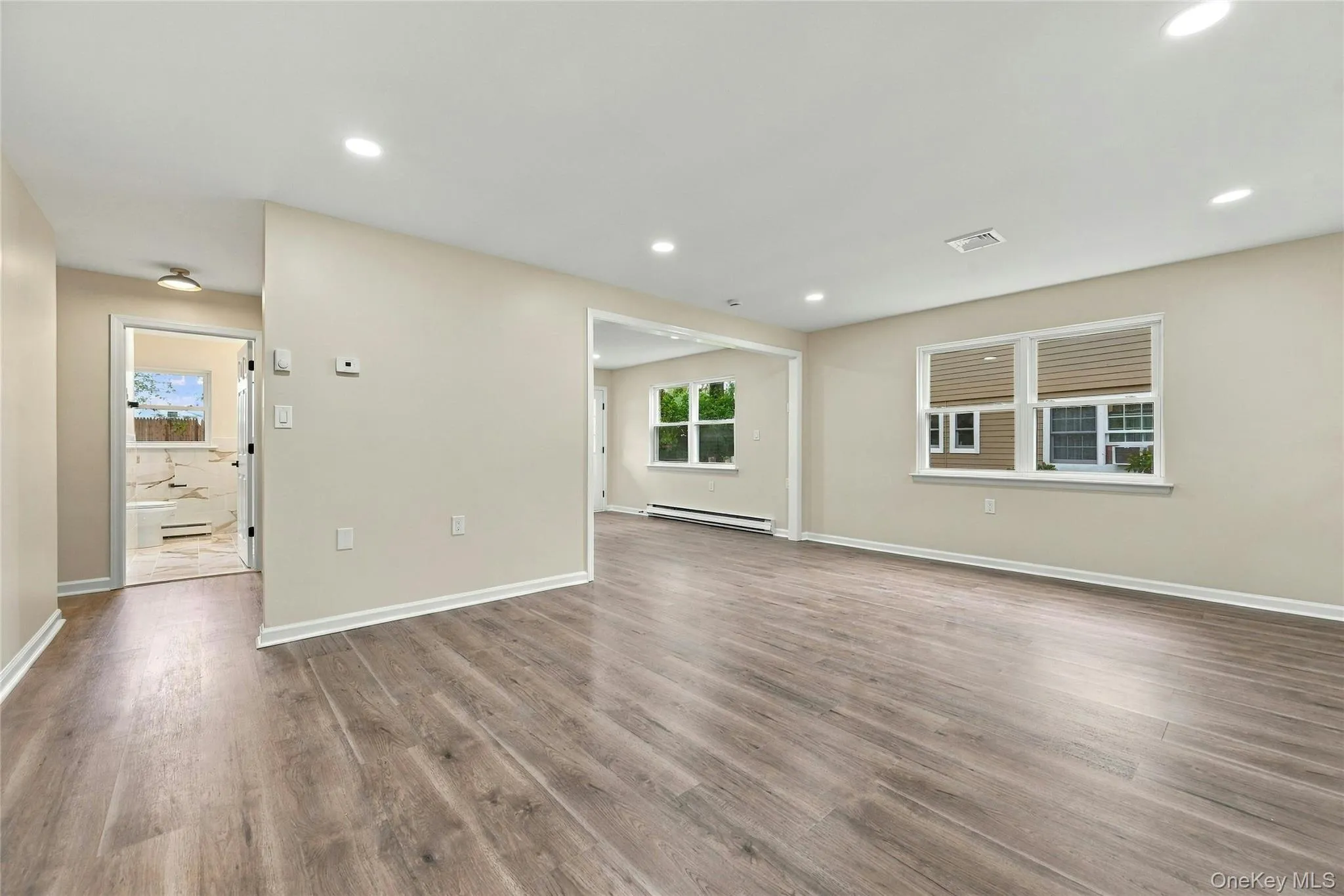 257 Edinburgh Drive, Brookhaven, NY, 2 Bedrooms Bedrooms, 5 Rooms Rooms,2 BathroomsBathrooms,Residential,For Rent,Edinburgh,0,1055365 257 Edinburgh Drive, Brookhaven, NY, 2 Bedrooms Bedrooms, 5 Rooms Rooms,2 BathroomsBathrooms,Residential,For Rent,Edinburgh,0,1055365