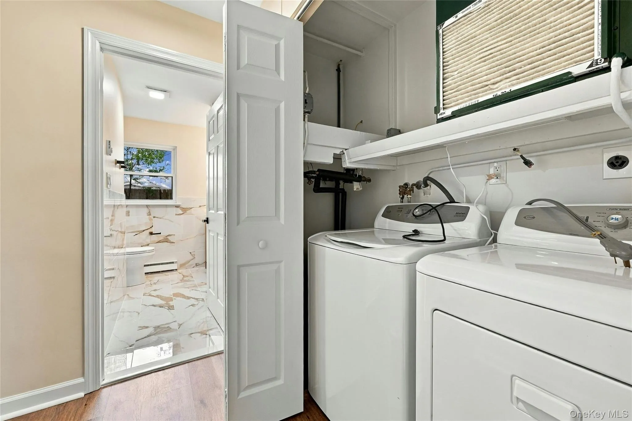 257 Edinburgh Drive, Brookhaven, NY, 2 Bedrooms Bedrooms, 5 Rooms Rooms,2 BathroomsBathrooms,Residential,For Rent,Edinburgh,0,1055365 257 Edinburgh Drive, Brookhaven, NY, 2 Bedrooms Bedrooms, 5 Rooms Rooms,2 BathroomsBathrooms,Residential,For Rent,Edinburgh,0,1055365