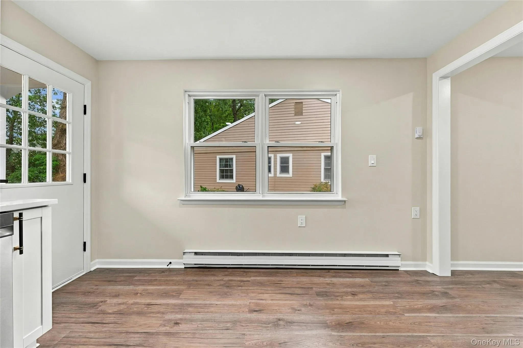 257 Edinburgh Drive, Brookhaven, NY, 2 Bedrooms Bedrooms, 5 Rooms Rooms,2 BathroomsBathrooms,Residential,For Rent,Edinburgh,0,1055365 257 Edinburgh Drive, Brookhaven, NY, 2 Bedrooms Bedrooms, 5 Rooms Rooms,2 BathroomsBathrooms,Residential,For Rent,Edinburgh,0,1055365