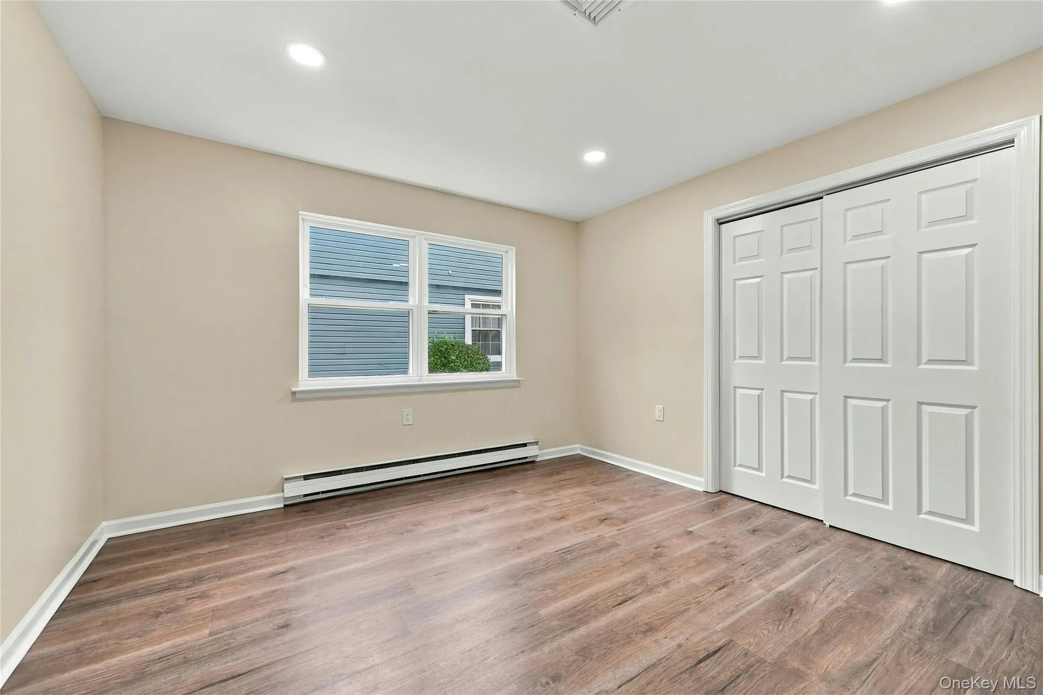 257 Edinburgh Drive, Brookhaven, NY, 2 Bedrooms Bedrooms, 5 Rooms Rooms,2 BathroomsBathrooms,Residential,For Rent,Edinburgh,0,1055365 257 Edinburgh Drive, Brookhaven, NY, 2 Bedrooms Bedrooms, 5 Rooms Rooms,2 BathroomsBathrooms,Residential,For Rent,Edinburgh,0,1055365