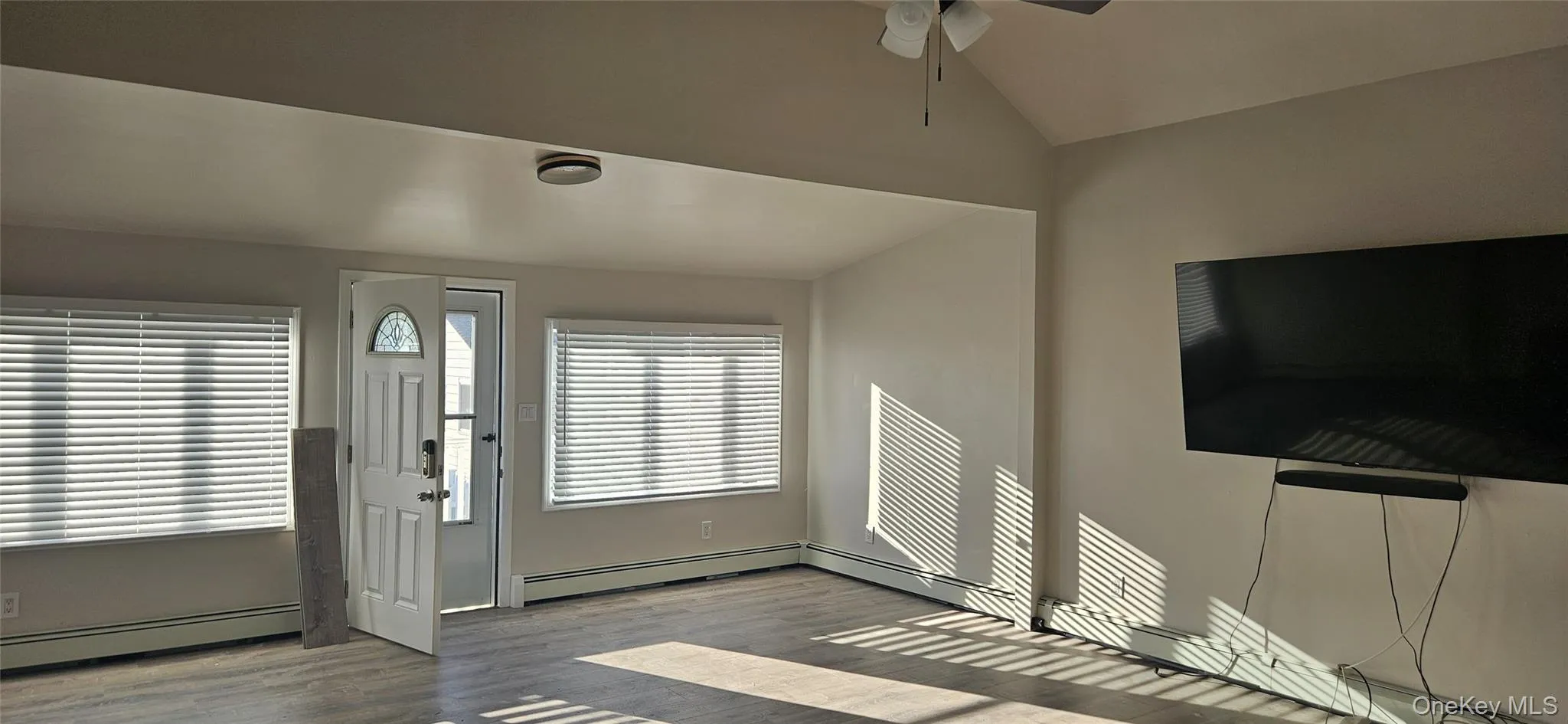 28 California Street, Long Beach, NY, 4 Bedroom Bedrooms, 8 Room Rooms,2 BathroomBathrooms,Residential Lease,For Rent,California,0,1055368 28 California Street, Long Beach, NY, 4 Bedroom Bedrooms, 8 Room Rooms,2 BathroomBathrooms,Residential Lease,For Rent,California,0,1055368