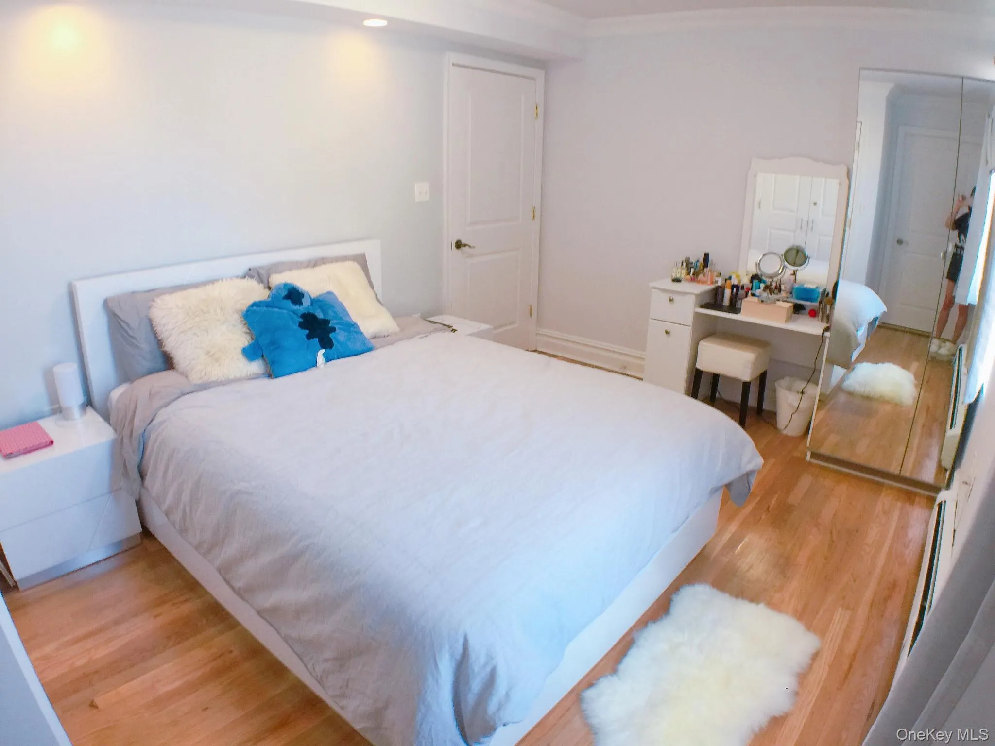 4907 43rd Avenue, New York, NY, 2 Bedrooms Bedrooms, 6 Rooms Rooms,2 BathroomsBathrooms,Residential,For Rent,43rd,0,1055369 4907 43rd Avenue, New York, NY, 2 Bedrooms Bedrooms, 6 Rooms Rooms,2 BathroomsBathrooms,Residential,For Rent,43rd,0,1055369