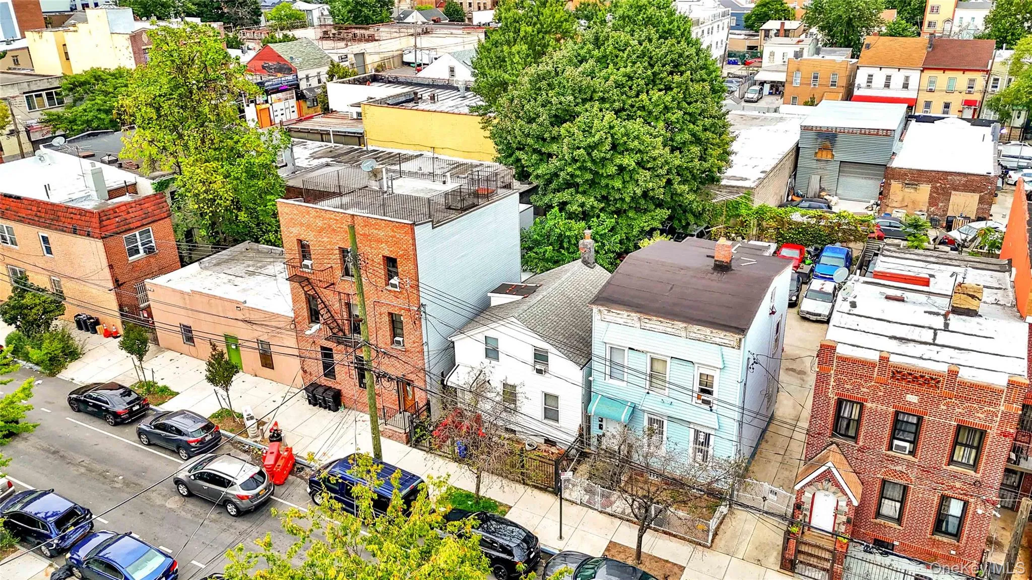 243 Schenck Avenue, New York, NY, 3 Bedrooms Bedrooms, 5 Rooms Rooms,1 BathroomBathrooms,Residential,For Rent,Schenck,0,1055375 243 Schenck Avenue, New York, NY, 3 Bedrooms Bedrooms, 5 Rooms Rooms,1 BathroomBathrooms,Residential,For Rent,Schenck,0,1055375