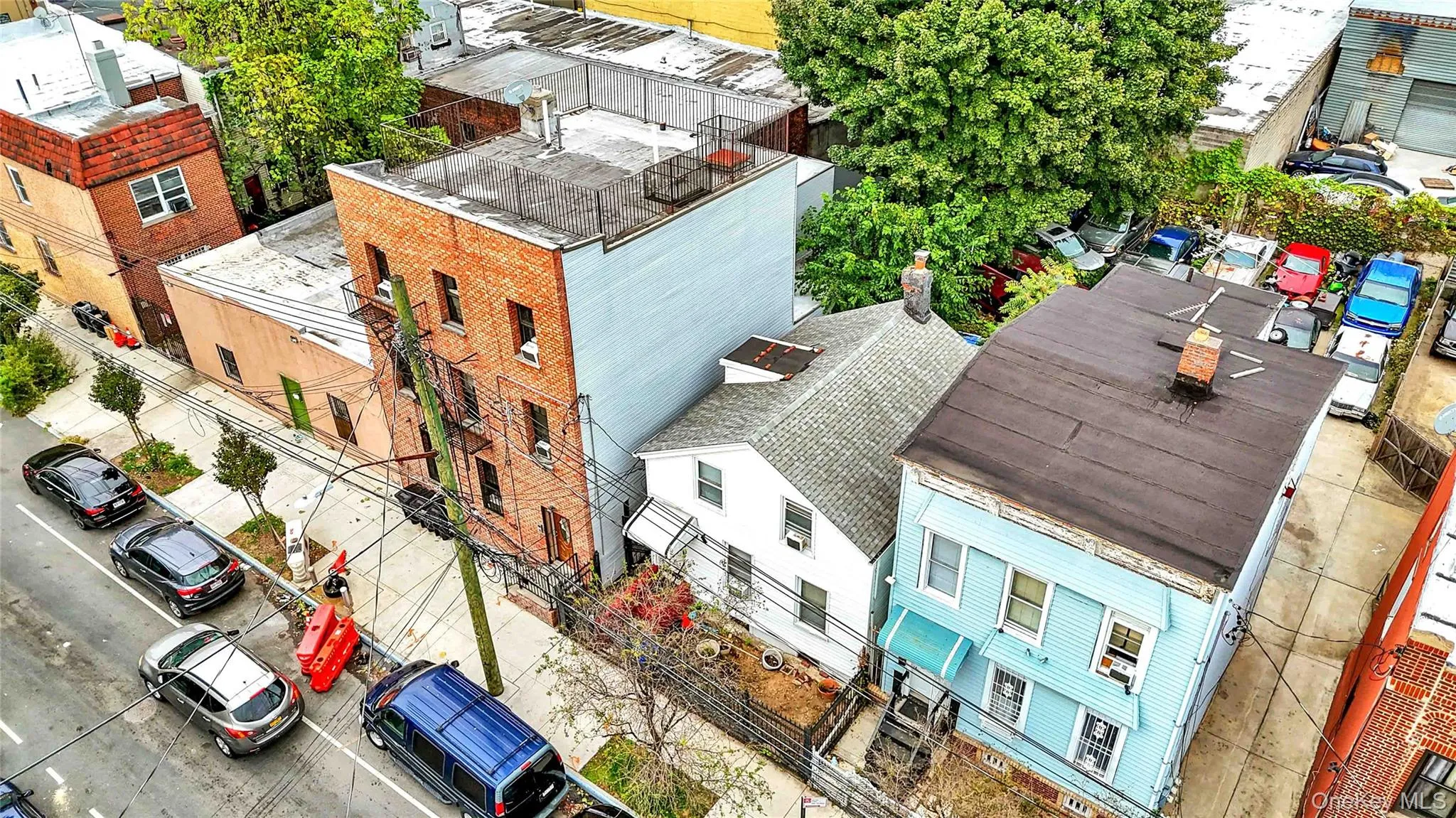 243 Schenck Avenue, New York, NY, 3 Bedrooms Bedrooms, 5 Rooms Rooms,1 BathroomBathrooms,Residential,For Rent,Schenck,0,1055375 243 Schenck Avenue, New York, NY, 3 Bedrooms Bedrooms, 5 Rooms Rooms,1 BathroomBathrooms,Residential,For Rent,Schenck,0,1055375