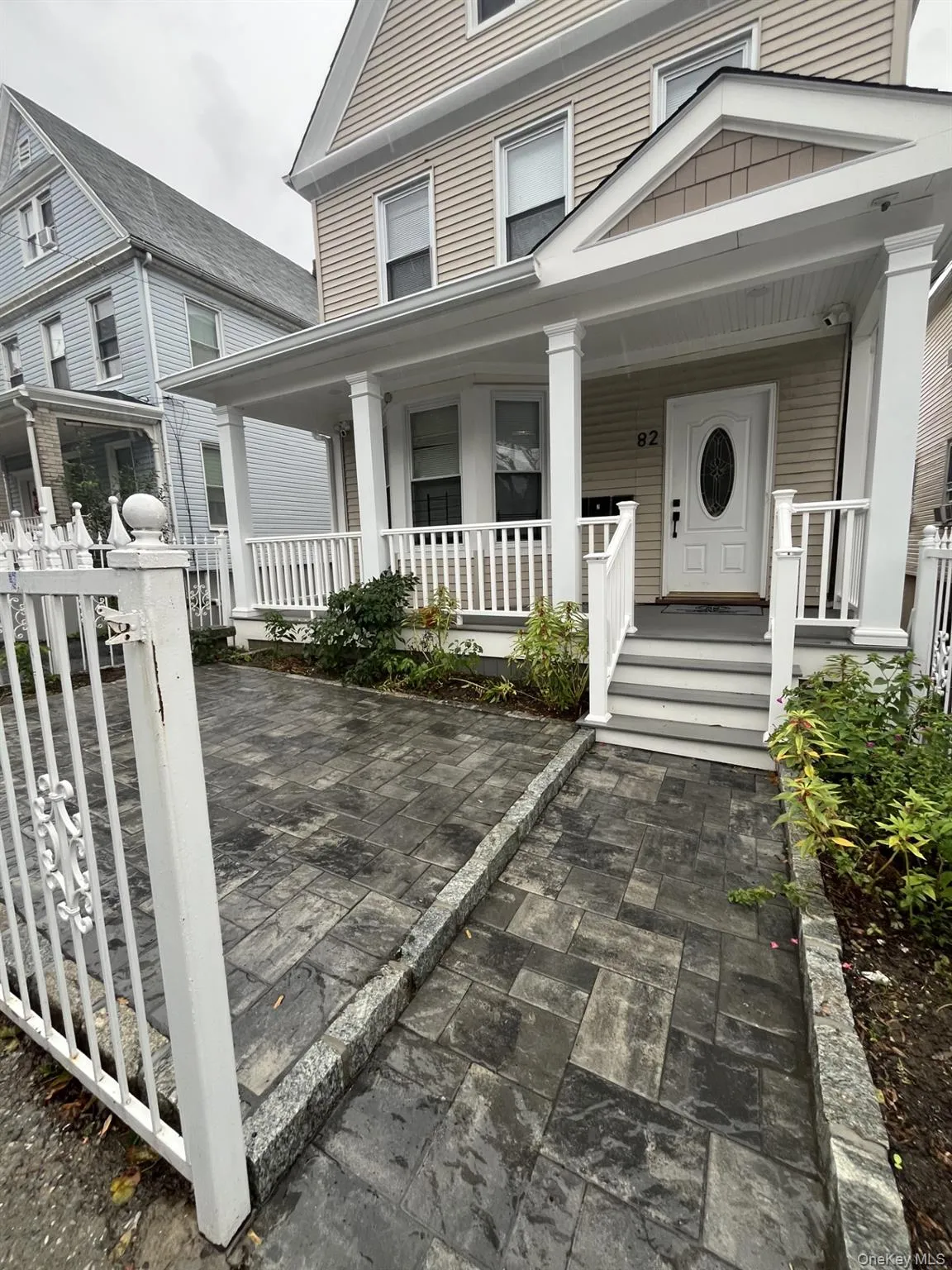 82 Post Street, Yonkers, NY, 2 Bedrooms Bedrooms, 6 Rooms Rooms,1 BathroomBathrooms,Residential Lease,For Rent,Post,0,1055378 82 Post Street, Yonkers, NY, 2 Bedrooms Bedrooms, 6 Rooms Rooms,1 BathroomBathrooms,Residential Lease,For Rent,Post,0,1055378