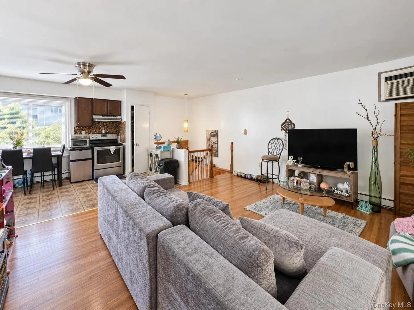 13 James Place, Thompson, NY, 3 Bedrooms Bedrooms, 8 Rooms Rooms,1 BathroomBathrooms,Residential,For Rent,James,0,1055379 13 James Place, Thompson, NY, 3 Bedrooms Bedrooms, 8 Rooms Rooms,1 BathroomBathrooms,Residential,For Rent,James,0,1055379