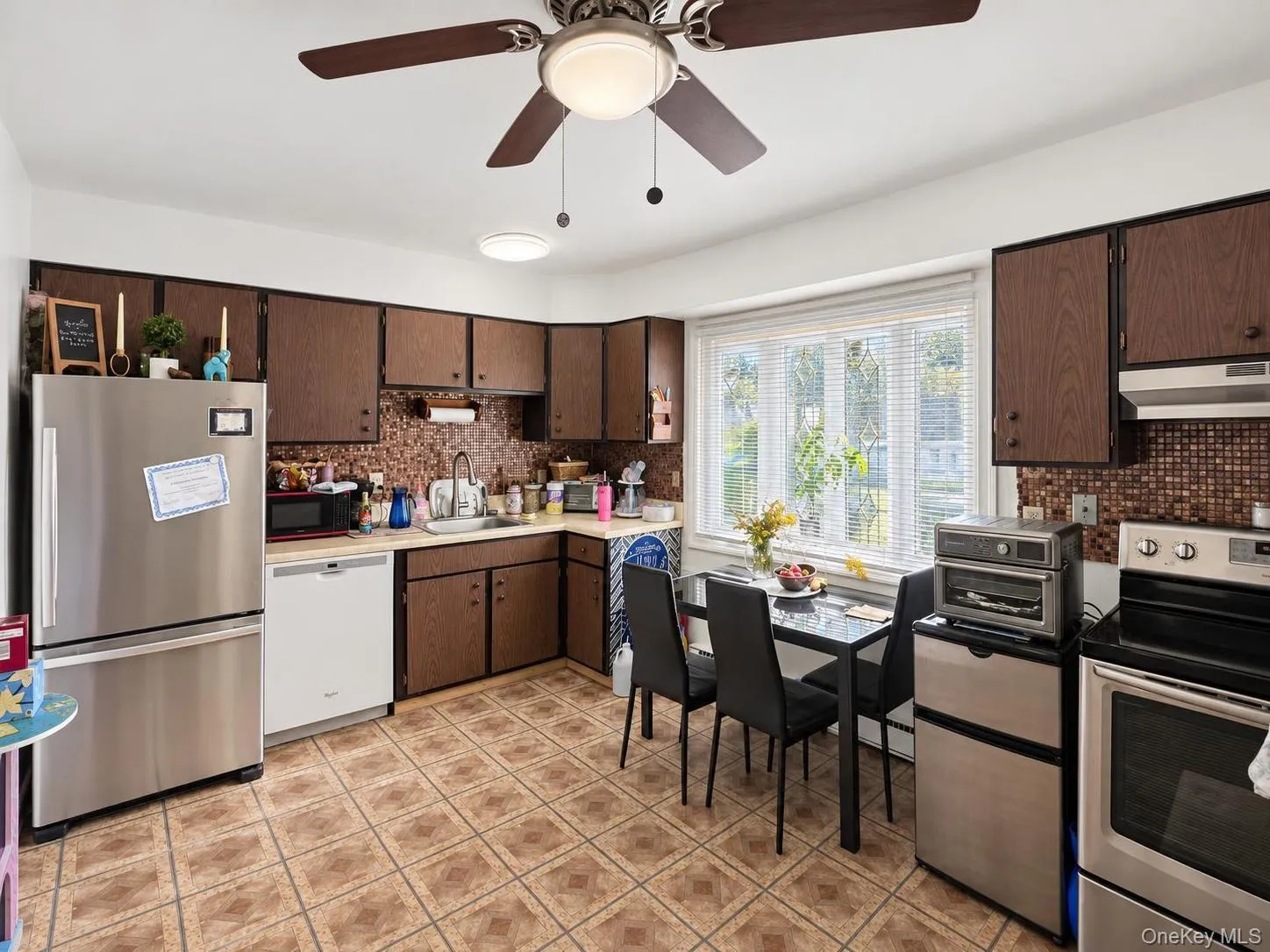 13 James Place, Thompson, NY, 3 Bedrooms Bedrooms, 8 Rooms Rooms,1 BathroomBathrooms,Residential,For Rent,James,0,1055379 13 James Place, Thompson, NY, 3 Bedrooms Bedrooms, 8 Rooms Rooms,1 BathroomBathrooms,Residential,For Rent,James,0,1055379