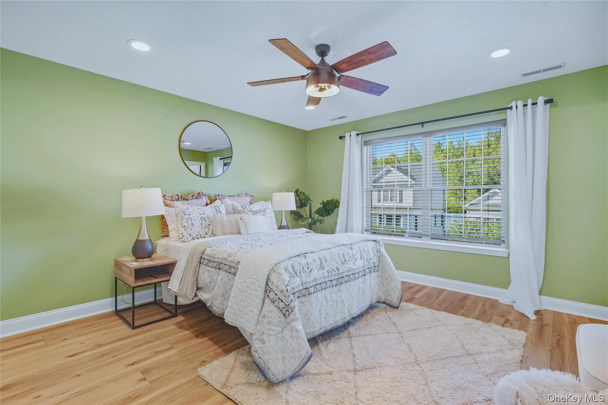 9 Emerson Terrace, Lloyd, NY, 3 Bedrooms Bedrooms, 6 Rooms Rooms,2 BathroomsBathrooms,Residential,For Rent,Emerson,0,1055385 9 Emerson Terrace, Lloyd, NY, 3 Bedrooms Bedrooms, 6 Rooms Rooms,2 BathroomsBathrooms,Residential,For Rent,Emerson,0,1055385