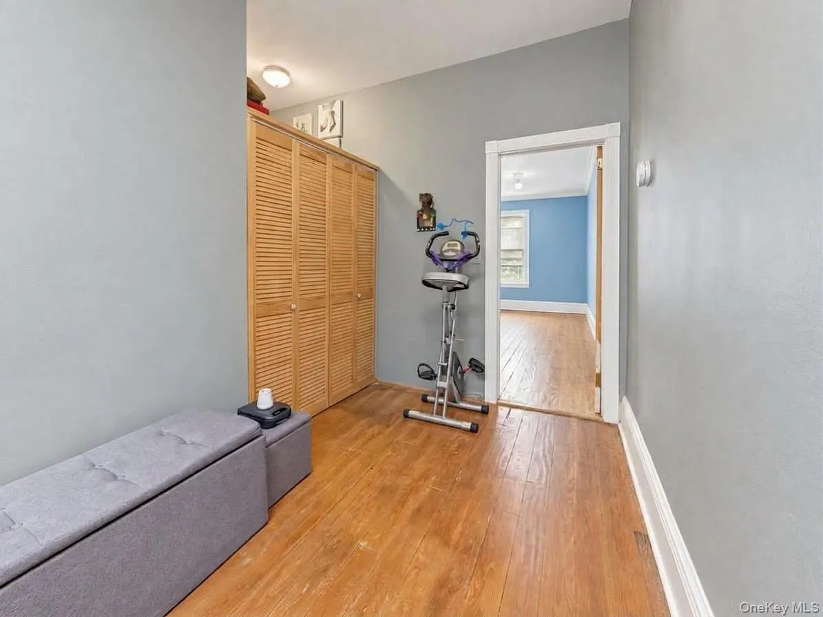 37 Grant Avenue, New York, NY, 2 Bedrooms Bedrooms, 6 Rooms Rooms,1 BathroomBathrooms,Residential,For Rent,Grant,0,1055390 37 Grant Avenue, New York, NY, 2 Bedrooms Bedrooms, 6 Rooms Rooms,1 BathroomBathrooms,Residential,For Rent,Grant,0,1055390