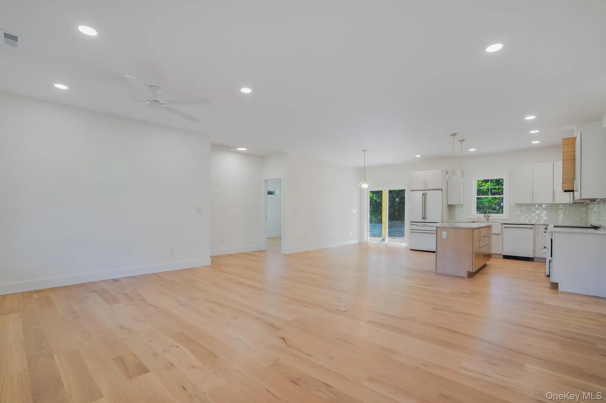 153 Quaker Lane, Hyde Park, NY, 3 Bedrooms Bedrooms, 10 Rooms Rooms,2 BathroomsBathrooms,Residential,For Rent,Quaker,0,1055392 153 Quaker Lane, Hyde Park, NY, 3 Bedrooms Bedrooms, 10 Rooms Rooms,2 BathroomsBathrooms,Residential,For Rent,Quaker,0,1055392