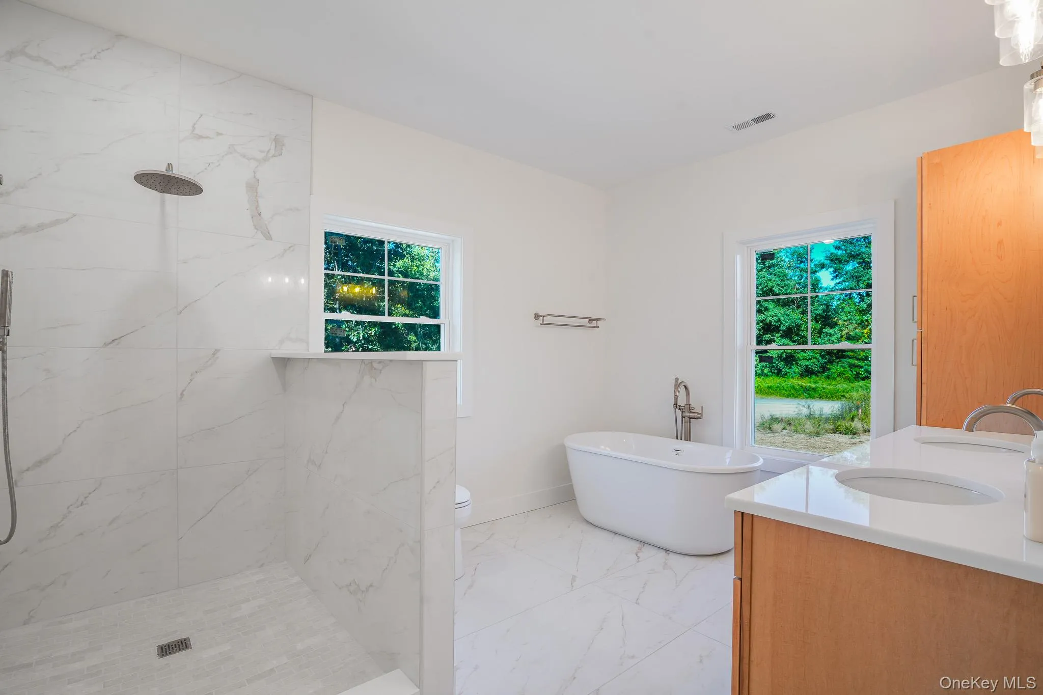 153 Quaker Lane, Hyde Park, NY, 3 Bedrooms Bedrooms, 10 Rooms Rooms,2 BathroomsBathrooms,Residential,For Rent,Quaker,0,1055392 153 Quaker Lane, Hyde Park, NY, 3 Bedrooms Bedrooms, 10 Rooms Rooms,2 BathroomsBathrooms,Residential,For Rent,Quaker,0,1055392