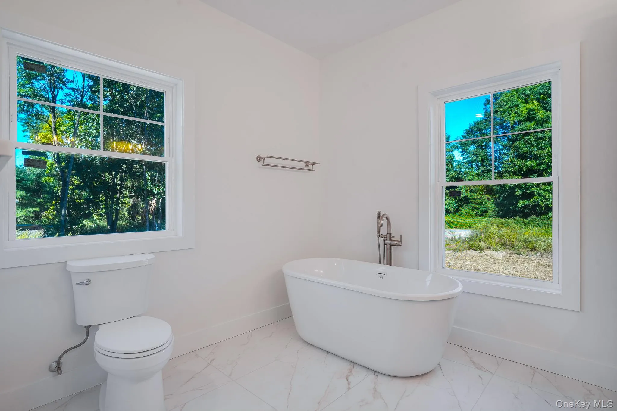 153 Quaker Lane, Hyde Park, NY, 3 Bedrooms Bedrooms, 10 Rooms Rooms,2 BathroomsBathrooms,Residential,For Rent,Quaker,0,1055392 153 Quaker Lane, Hyde Park, NY, 3 Bedrooms Bedrooms, 10 Rooms Rooms,2 BathroomsBathrooms,Residential,For Rent,Quaker,0,1055392