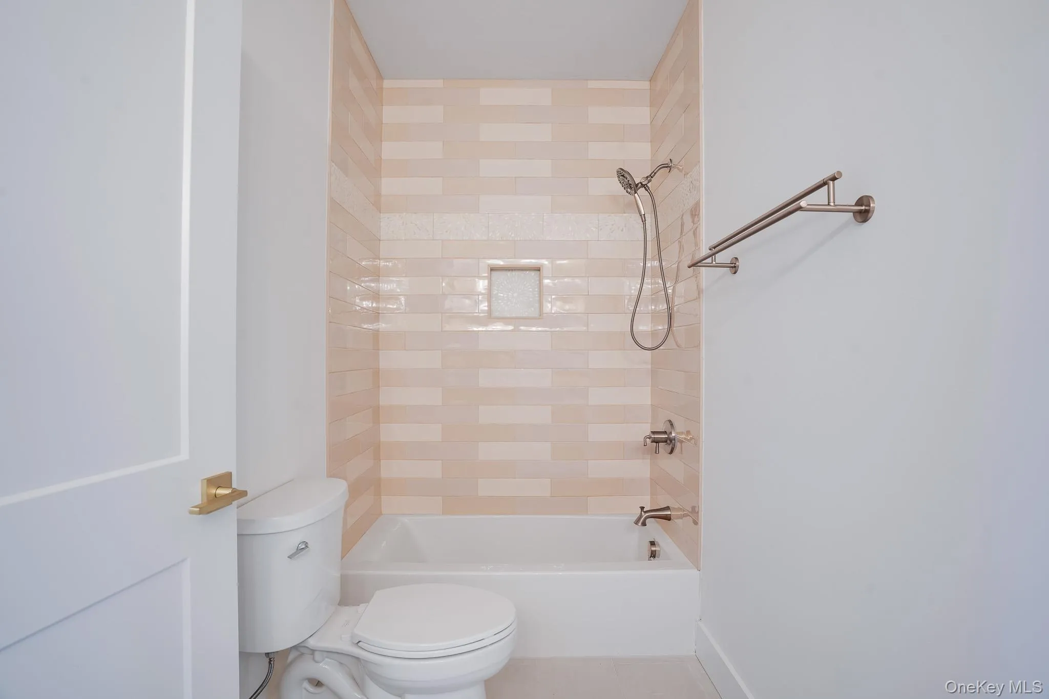 153 Quaker Lane, Hyde Park, NY, 3 Bedrooms Bedrooms, 10 Rooms Rooms,2 BathroomsBathrooms,Residential,For Rent,Quaker,0,1055392 153 Quaker Lane, Hyde Park, NY, 3 Bedrooms Bedrooms, 10 Rooms Rooms,2 BathroomsBathrooms,Residential,For Rent,Quaker,0,1055392