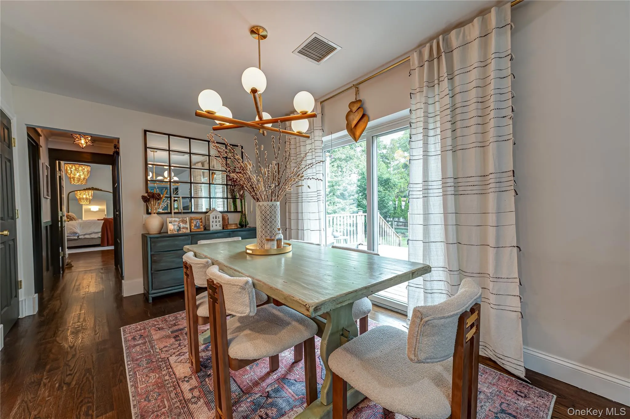 10 Laurel Road, Smithtown, NY, 3 Bedrooms Bedrooms, 6 Rooms Rooms,3 BathroomsBathrooms,Residential,For Rent,Laurel,0,1055398 10 Laurel Road, Smithtown, NY, 3 Bedrooms Bedrooms, 6 Rooms Rooms,3 BathroomsBathrooms,Residential,For Rent,Laurel,0,1055398