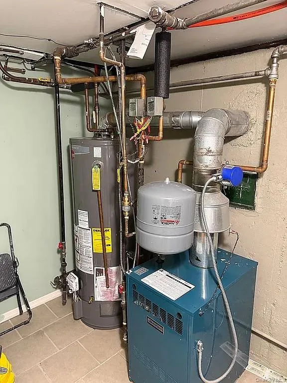 584 8th Street, Hempstead, NY, 4 Bedrooms Bedrooms, 9 Rooms Rooms,2 BathroomsBathrooms,Residential,For Rent,8th,0,1055403 584 8th Street, Hempstead, NY, 4 Bedrooms Bedrooms, 9 Rooms Rooms,2 BathroomsBathrooms,Residential,For Rent,8th,0,1055403