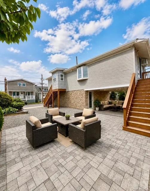 172 Sportsmans Avenue, Hempstead, NY, 2 Bedrooms Bedrooms, 5 Rooms Rooms,1 BathroomBathrooms,Residential,For Rent,Sportsmans,0,1055412 172 Sportsmans Avenue, Hempstead, NY, 2 Bedrooms Bedrooms, 5 Rooms Rooms,1 BathroomBathrooms,Residential,For Rent,Sportsmans,0,1055412
