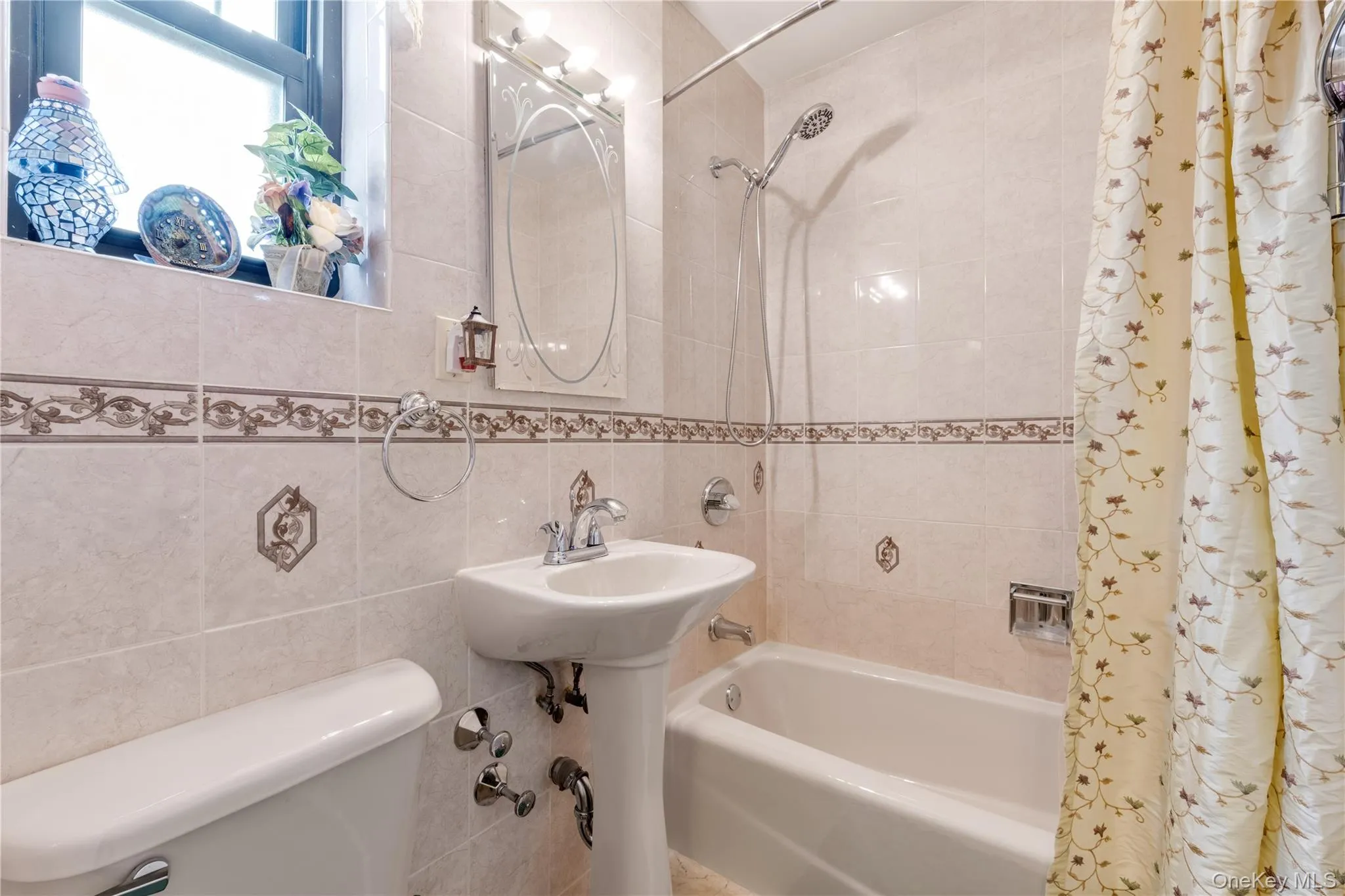 70-79 Park Drive, New York, NY, 1 Bedroom Bedrooms, 5 Rooms Rooms,1 BathroomBathrooms,Residential,For Rent,Park,0,1055413 70-79 Park Drive, New York, NY, 1 Bedroom Bedrooms, 5 Rooms Rooms,1 BathroomBathrooms,Residential,For Rent,Park,0,1055413
