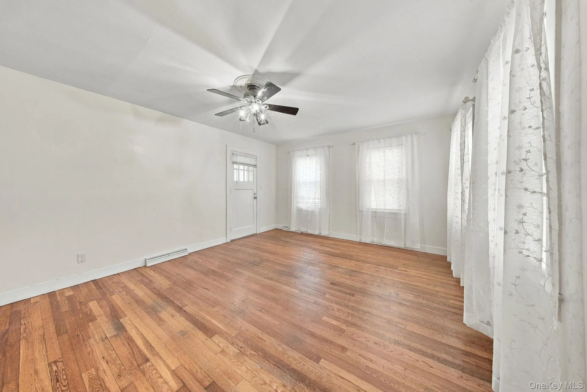 24 Wolf Lake Road, Thompson, NY, 3 Bedrooms Bedrooms, 8 Rooms Rooms,2 BathroomsBathrooms,Residential,For Rent,Wolf Lake,0,1055414 24 Wolf Lake Road, Thompson, NY, 3 Bedrooms Bedrooms, 8 Rooms Rooms,2 BathroomsBathrooms,Residential,For Rent,Wolf Lake,0,1055414