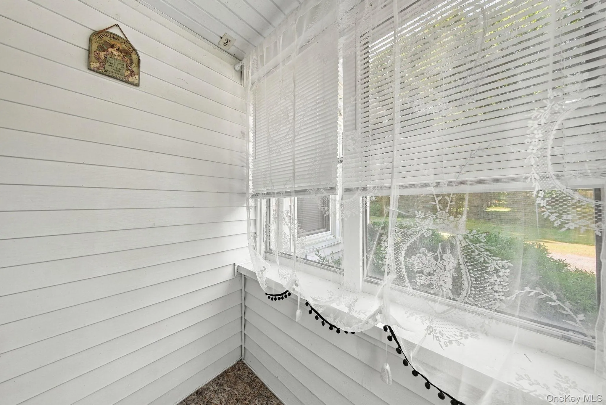 24 Wolf Lake Road, Thompson, NY, 3 Bedrooms Bedrooms, 8 Rooms Rooms,2 BathroomsBathrooms,Residential,For Rent,Wolf Lake,0,1055414 24 Wolf Lake Road, Thompson, NY, 3 Bedrooms Bedrooms, 8 Rooms Rooms,2 BathroomsBathrooms,Residential,For Rent,Wolf Lake,0,1055414