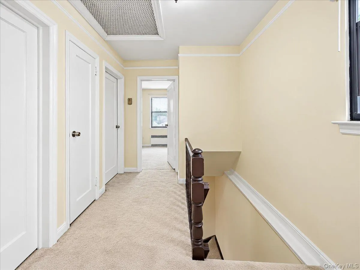 75-79 181st Street, New York, NY, 3 Bedrooms Bedrooms, 7 Rooms Rooms,2 BathroomsBathrooms,Residential,For Rent,181st,0,1055421 75-79 181st Street, New York, NY, 3 Bedrooms Bedrooms, 7 Rooms Rooms,2 BathroomsBathrooms,Residential,For Rent,181st,0,1055421
