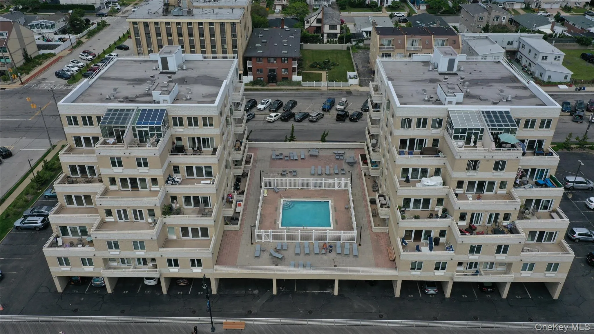 Oceanfront Pool and Patio! Oceanfront Pool and Patio!