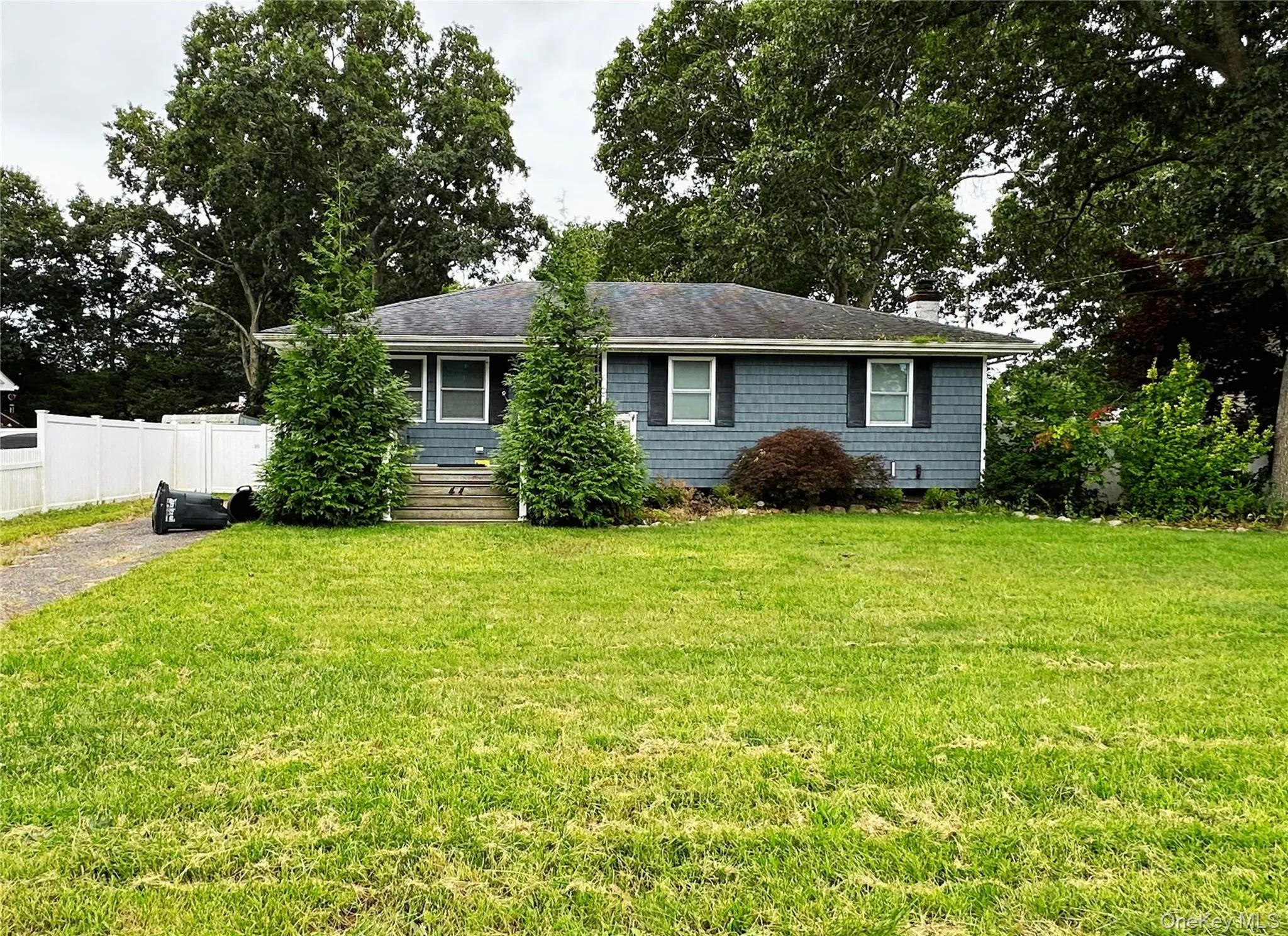 44 Floradora Drive, Brookhaven, NY, 3 Bedrooms Bedrooms, 5 Rooms Rooms,2 BathroomsBathrooms,Residential,For Rent,Floradora,0,1055428 44 Floradora Drive, Brookhaven, NY, 3 Bedrooms Bedrooms, 5 Rooms Rooms,2 BathroomsBathrooms,Residential,For Rent,Floradora,0,1055428
