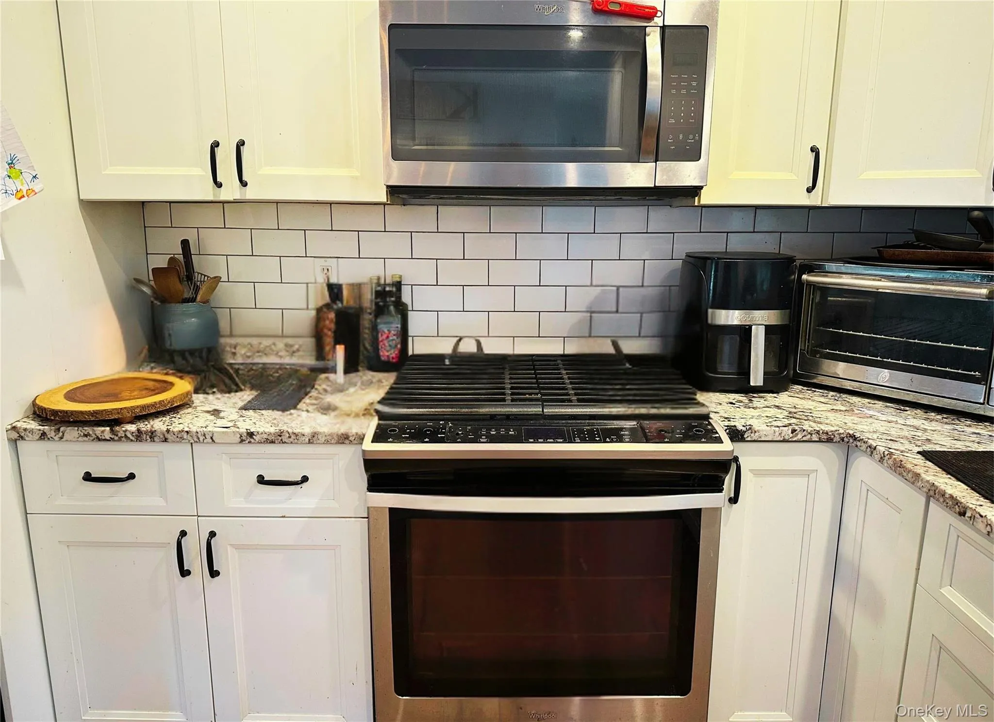 44 Floradora Drive, Brookhaven, NY, 3 Bedrooms Bedrooms, 5 Rooms Rooms,2 BathroomsBathrooms,Residential,For Rent,Floradora,0,1055428 44 Floradora Drive, Brookhaven, NY, 3 Bedrooms Bedrooms, 5 Rooms Rooms,2 BathroomsBathrooms,Residential,For Rent,Floradora,0,1055428