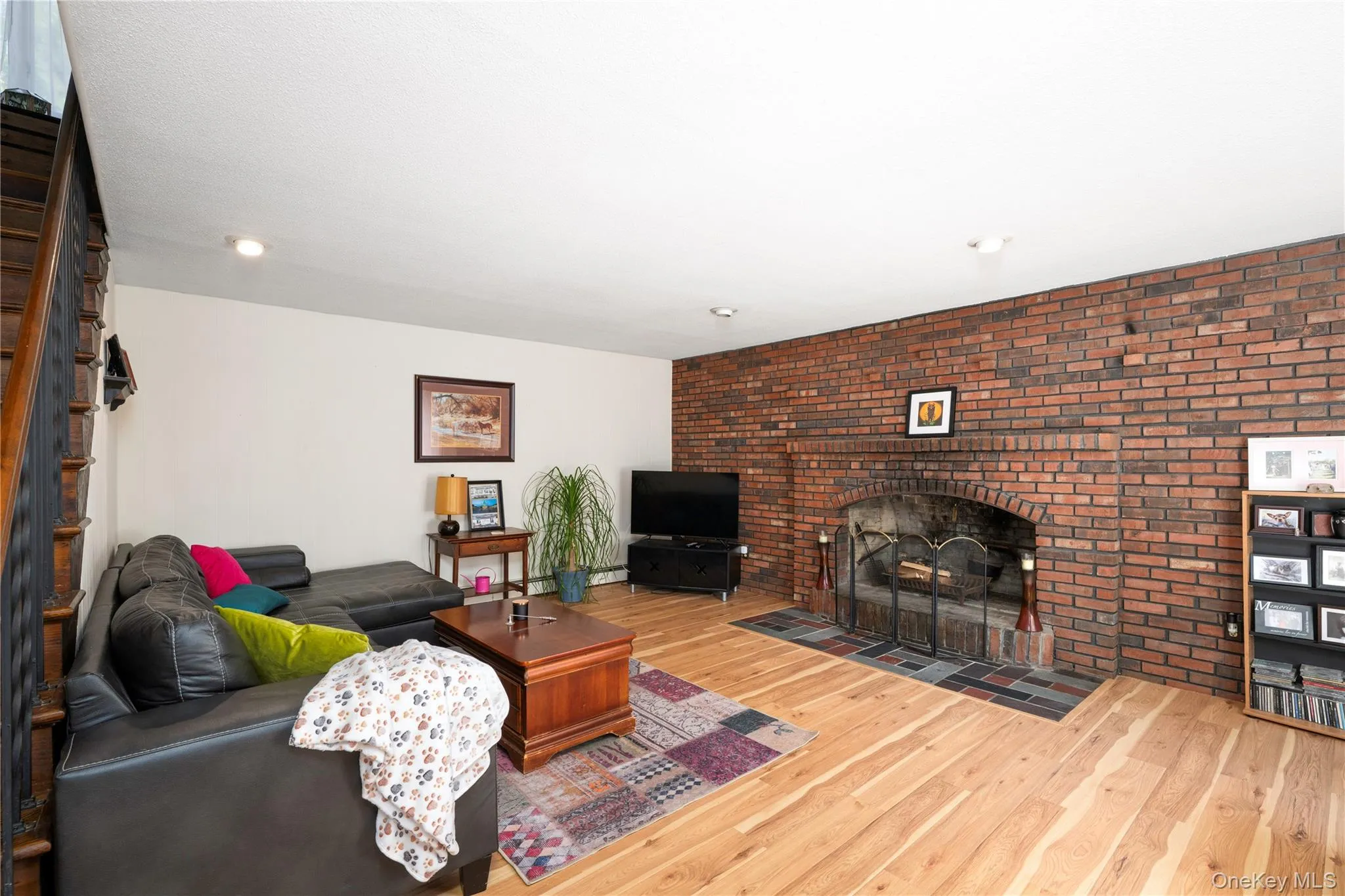 15 Storybook Lane, La Grange, NY, 4 Bedrooms Bedrooms, 8 Rooms Rooms,2 BathroomsBathrooms,Residential,For Rent,Storybook,0,1055429 15 Storybook Lane, La Grange, NY, 4 Bedrooms Bedrooms, 8 Rooms Rooms,2 BathroomsBathrooms,Residential,For Rent,Storybook,0,1055429