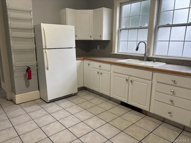 64 maple, Montgomery, NY, 2 Bedrooms Bedrooms, 5 Rooms Rooms,1 BathroomBathrooms,Residential Lease,For Rent,maple,0,1055436 64 maple, Montgomery, NY, 2 Bedrooms Bedrooms, 5 Rooms Rooms,1 BathroomBathrooms,Residential Lease,For Rent,maple,0,1055436