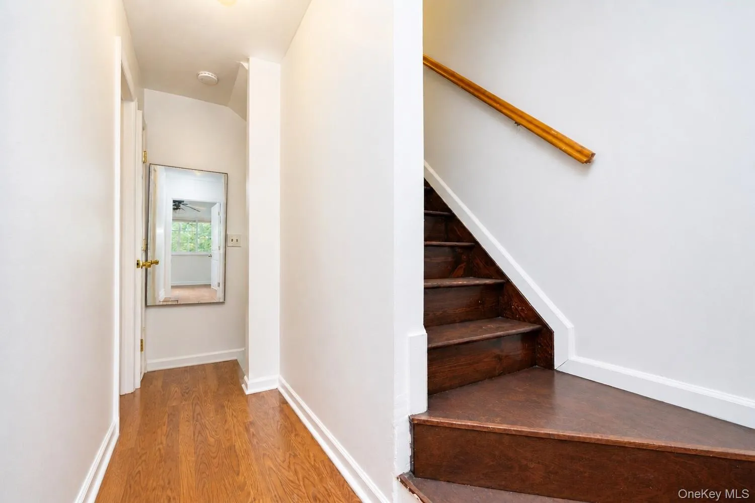 360 Barlow Avenue, New York, NY, 2 Bedrooms Bedrooms, 5 Rooms Rooms,1 BathroomBathrooms,Residential,For Rent,Barlow,0,1055438 360 Barlow Avenue, New York, NY, 2 Bedrooms Bedrooms, 5 Rooms Rooms,1 BathroomBathrooms,Residential,For Rent,Barlow,0,1055438