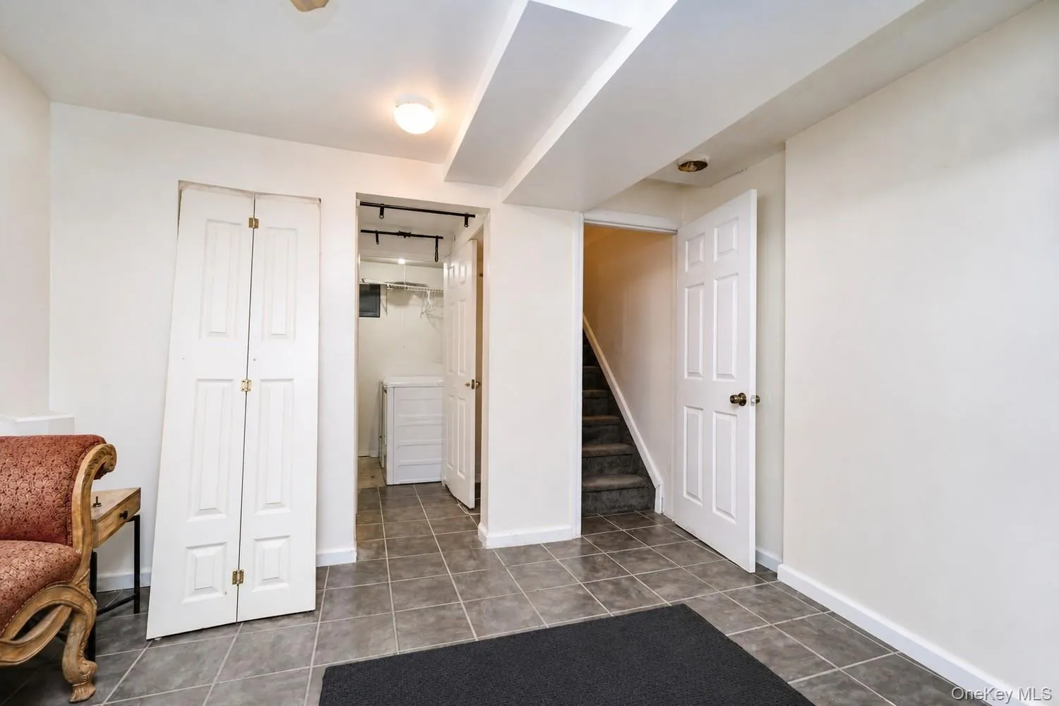 360 Barlow Avenue, New York, NY, 2 Bedrooms Bedrooms, 5 Rooms Rooms,1 BathroomBathrooms,Residential,For Rent,Barlow,0,1055438 360 Barlow Avenue, New York, NY, 2 Bedrooms Bedrooms, 5 Rooms Rooms,1 BathroomBathrooms,Residential,For Rent,Barlow,0,1055438