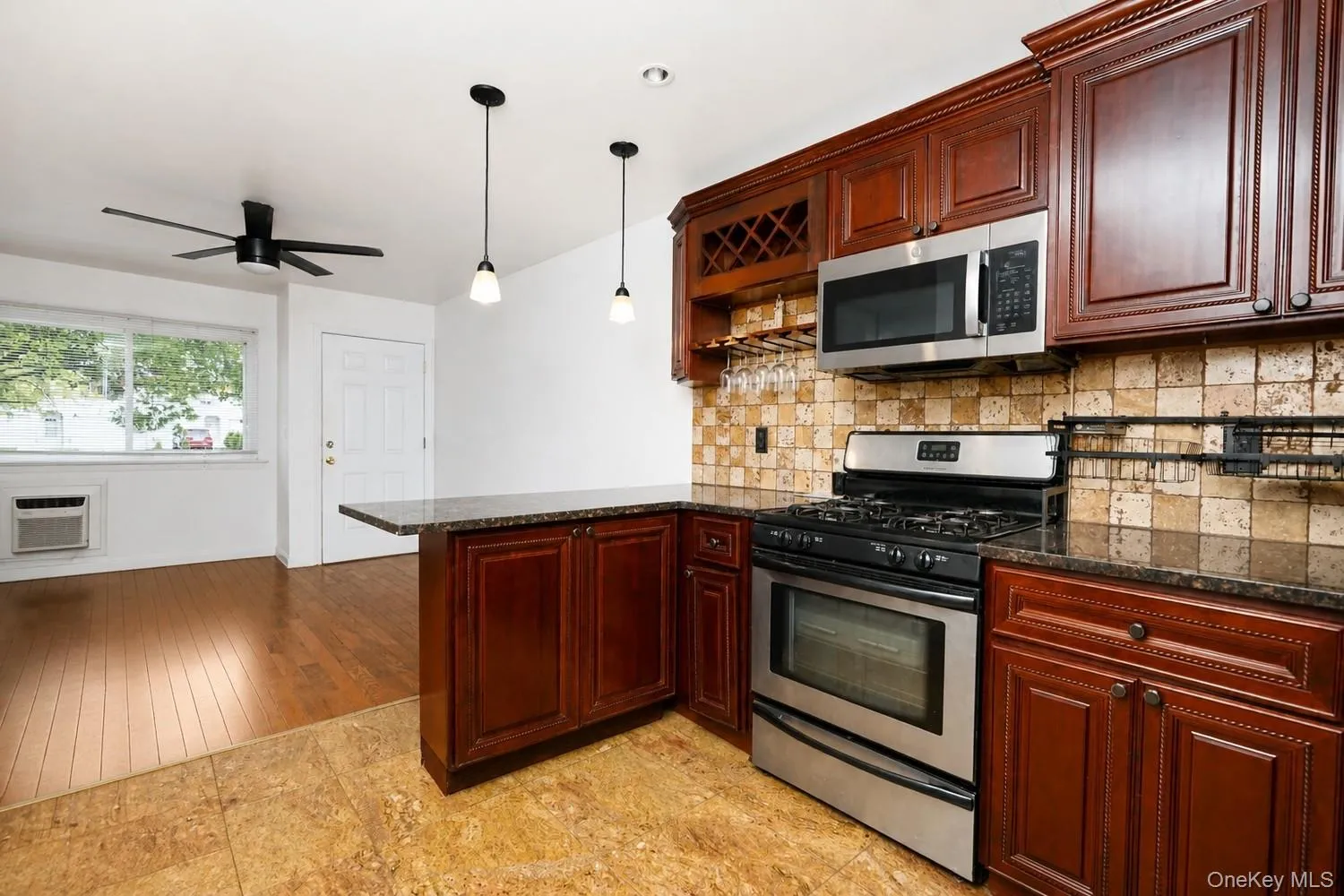 360 Barlow Avenue, New York, NY, 2 Bedrooms Bedrooms, 5 Rooms Rooms,1 BathroomBathrooms,Residential,For Rent,Barlow,0,1055438 360 Barlow Avenue, New York, NY, 2 Bedrooms Bedrooms, 5 Rooms Rooms,1 BathroomBathrooms,Residential,For Rent,Barlow,0,1055438