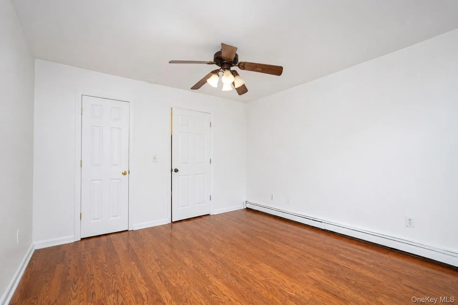 360 Barlow Avenue, New York, NY, 2 Bedrooms Bedrooms, 5 Rooms Rooms,1 BathroomBathrooms,Residential,For Rent,Barlow,0,1055438 360 Barlow Avenue, New York, NY, 2 Bedrooms Bedrooms, 5 Rooms Rooms,1 BathroomBathrooms,Residential,For Rent,Barlow,0,1055438