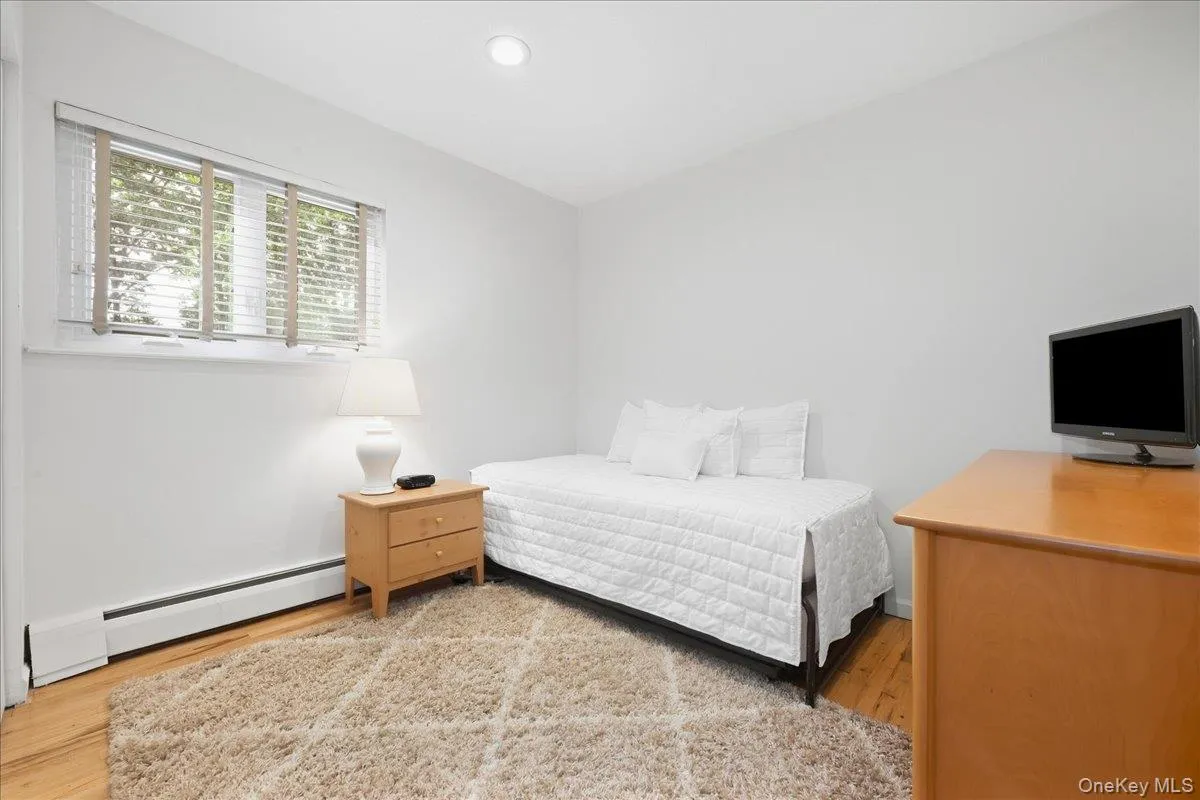 8 Philson Court, Smithtown, NY, 5 Bedrooms Bedrooms, 8 Rooms Rooms,2 BathroomsBathrooms,Residential,For Rent,Philson,0,1055450 8 Philson Court, Smithtown, NY, 5 Bedrooms Bedrooms, 8 Rooms Rooms,2 BathroomsBathrooms,Residential,For Rent,Philson,0,1055450
