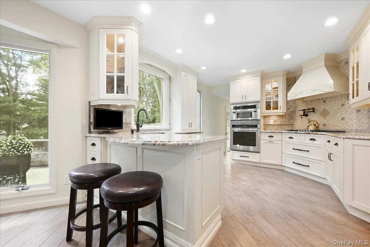 8 Philson Court, Smithtown, NY, 5 Bedrooms Bedrooms, 8 Rooms Rooms,2 BathroomsBathrooms,Residential,For Rent,Philson,0,1055450 8 Philson Court, Smithtown, NY, 5 Bedrooms Bedrooms, 8 Rooms Rooms,2 BathroomsBathrooms,Residential,For Rent,Philson,0,1055450