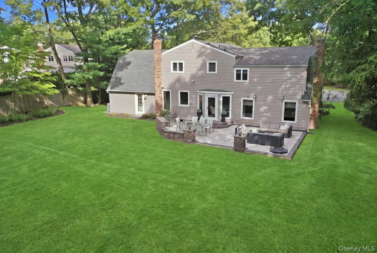8 Philson Court, Smithtown, NY, 5 Bedrooms Bedrooms, 8 Rooms Rooms,2 BathroomsBathrooms,Residential,For Rent,Philson,0,1055450 8 Philson Court, Smithtown, NY, 5 Bedrooms Bedrooms, 8 Rooms Rooms,2 BathroomsBathrooms,Residential,For Rent,Philson,0,1055450
