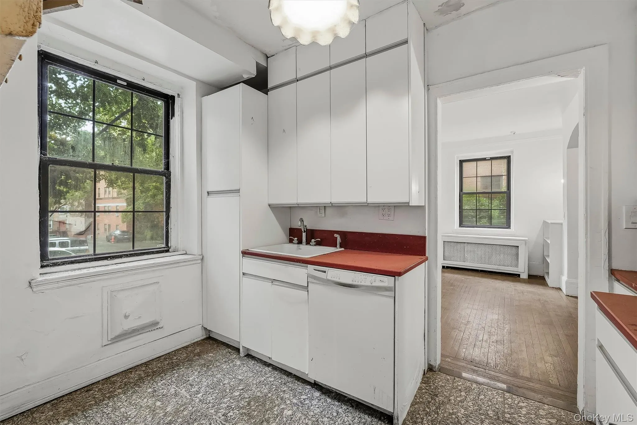 828 Bronx River Road, Yonkers, NY, 3 Bedrooms Bedrooms, 8 Rooms Rooms,2 BathroomsBathrooms,Residential,For Rent,Bronx River,0,1055452 828 Bronx River Road, Yonkers, NY, 3 Bedrooms Bedrooms, 8 Rooms Rooms,2 BathroomsBathrooms,Residential,For Rent,Bronx River,0,1055452