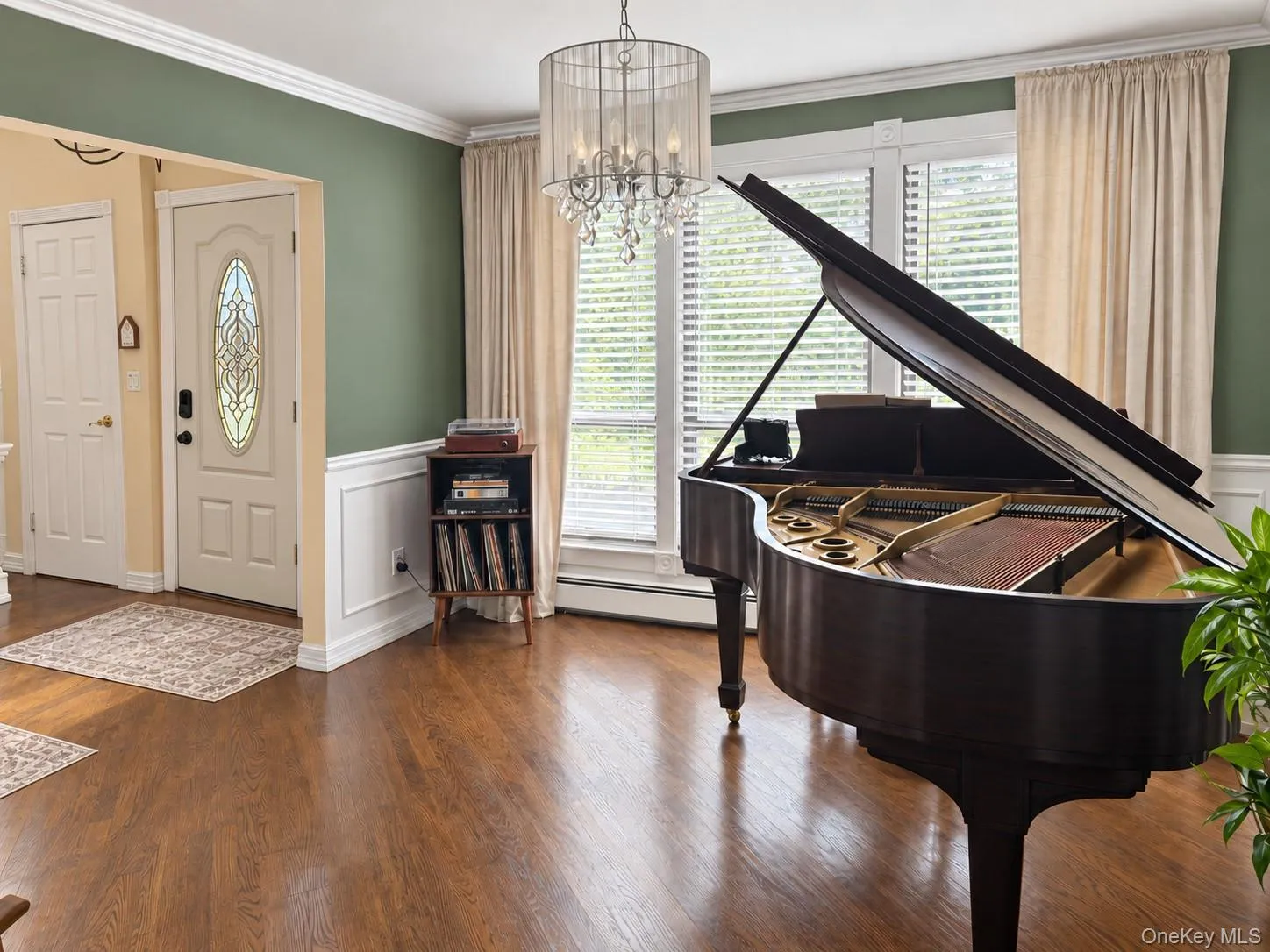 15 Vineyard Way, Brookhaven, NY, 4 Bedrooms Bedrooms, 7 Rooms Rooms,2 BathroomsBathrooms,Residential,For Rent,Vineyard,0,1055458 15 Vineyard Way, Brookhaven, NY, 4 Bedrooms Bedrooms, 7 Rooms Rooms,2 BathroomsBathrooms,Residential,For Rent,Vineyard,0,1055458